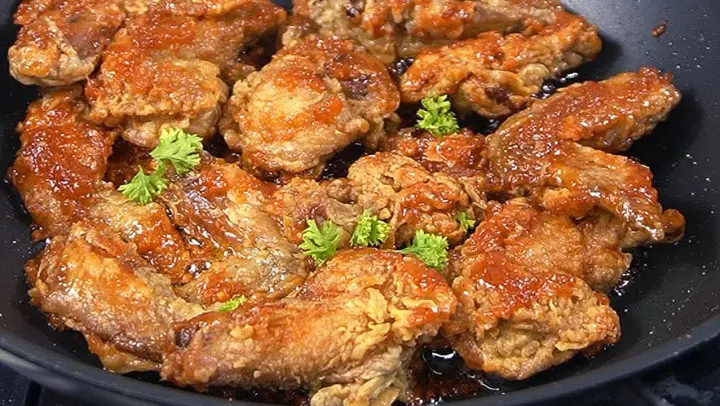 Honey Garlic Butter Chicken Wings | Easy Recipe in 3 minutes