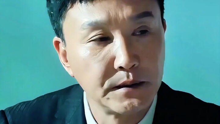 Chẳng trách ai cũng nói làm quan là ghiền
