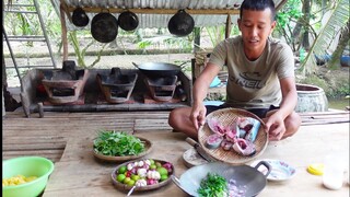 Hôm nay chòi rất là đẹp và đầy đủ. Cá ngừ kho khóm sau ngày lao động - Bin Đen Miền Tây # 313