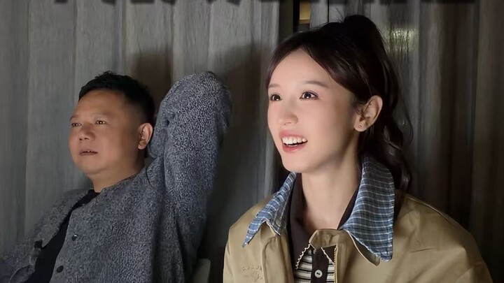 Giả vờ là ekip đạo diễn “Hoa Thiếu”, trực tiếp ghi hình tại buổi tuyển chọn dàn cast “Hoa Thiếu” mùa