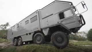 [Hardcore] Experience the "Doomsday Mobile Fortress": A Super-Heavy, Gigantic Luxury RV