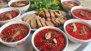 TIẾT CANH VỊT HÃM BẰNG MỲ CHÍNH ĐÁNH ĐÔNG CHẶT ĂN LẠI RẤT NGỌT,NGON