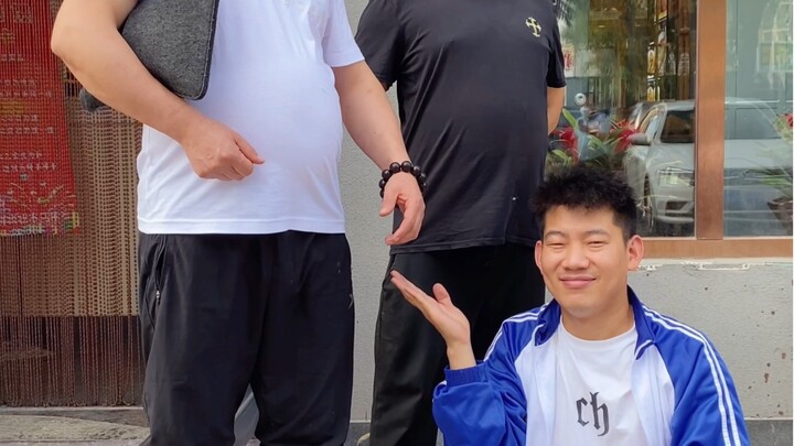 عندما لم يغتسل سكان مهجع الذكور منذ 100 عام..