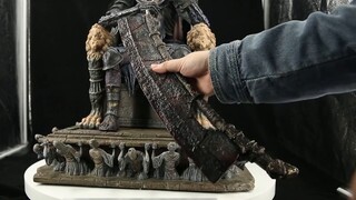 Apakah ada yang mau berbagi api? Unboxing Patung Raja Yom Raksasa Dark Souls 3