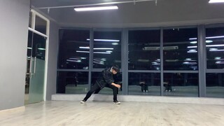 Zhang Yixing's MASK dance cover