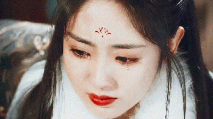 “Lihat saja hidupku: diangkat tinggi-tinggi lalu jatuh begitu keras, semua orang membelot dan mening