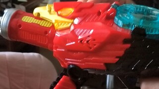 I bought the Jikai Sentai Zenkai for 90 yuan.