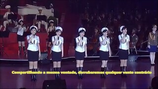 "Socialismo em avanço"