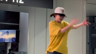 【李子璇】出行速学 每次跳bss都莫名开心