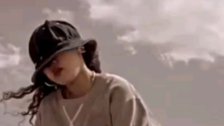 Japanese oldschool hiphop beauty Momo's multiple freestyle dance segments