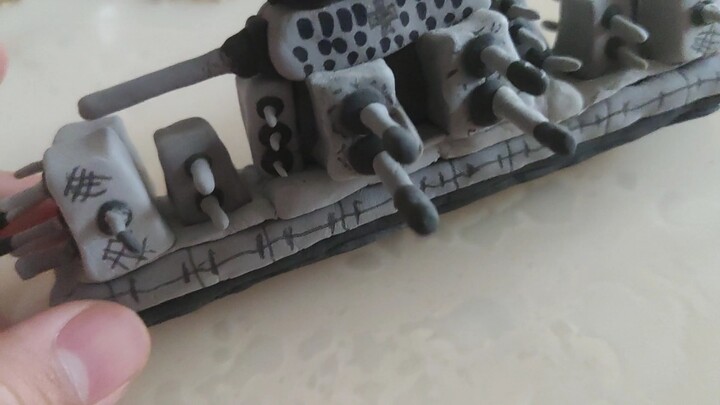 I'm back! Make your own Gerand animation of Karl 44 super heavy tank with plasticine!