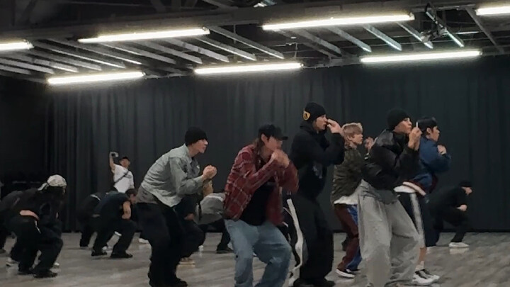 【RIIZE】🕺🕺🕺