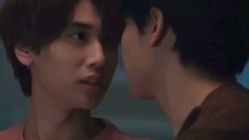 Teach me how to kiss Senpai 🙃😘🙉👨❤️💋👨
