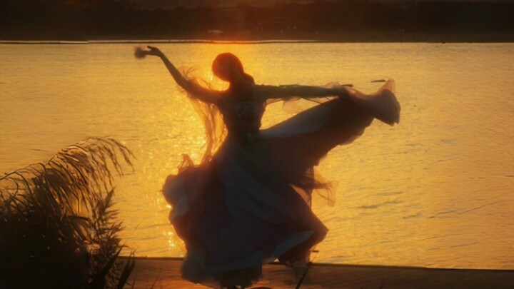 ليلة رأس السنة على Bilibili · تحليل سريع لـ «قصر المَوْلِي»: إن لم تدخل الحديقة، كيف تعرف أنّ جمال ا