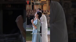 小小威亞，一舉拿下~｜與鳳行 The Legend of Shen Li｜趙麗穎 林更新｜古裝仙俠玄幻｜KUKAN Drama #shorts