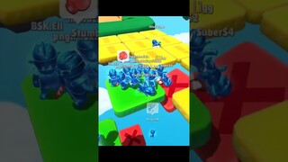 stumbleguys!! ketika aku party skin dynamitron|| nah gini kan kompak #video #shorts #stumbleguys