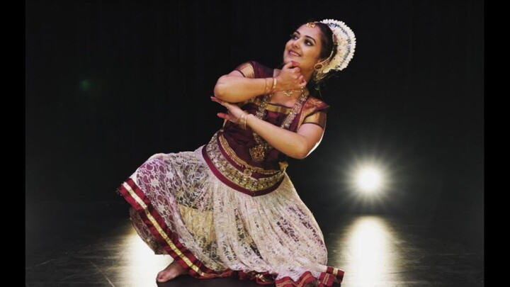 One Song Showcasing Five Types of Indian Classical Dance