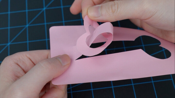 The Amazing Field of Topology