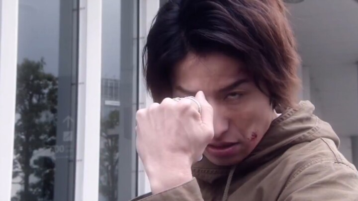 The man with the most belts in Heisei——Red Dad