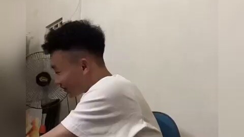 Nhép không lệch phát nào