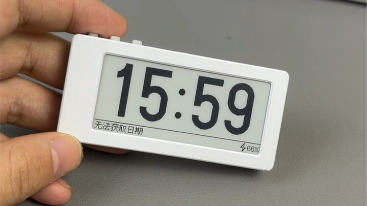 墨水屏小时钟。