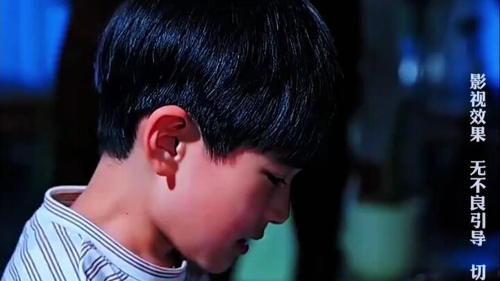 One second the shop owner’s screaming hysterically “Don’t touch it!”—the next, the little boy’s perf