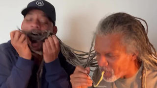 威尔史密斯 模仿 AI生成吃意面视频，笑死我了哈哈哈哈