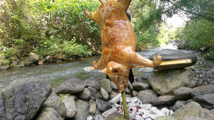 หมูพันธุ์เล็ก ทั้งสี กลิ่น และรสชาติครบครัน
