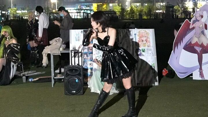 [Cover Dance] Eagerly Staring