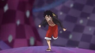 Senyum yg menjijikkan luffy
