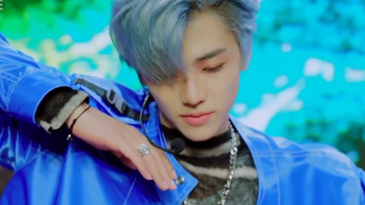 [HD Full-Screen Roh Je-min] The blue-haired teen who wins fans just by showing his face | Up-close, 