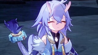 Haha, Bailu is so cute when she gets angry because she can't catch her own tail