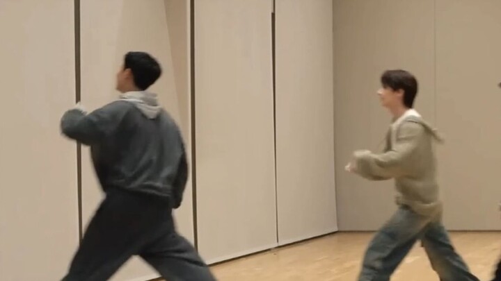 【珉灰】下次演唱会知道看哪个分机位了 ‖ 231028 音乐之神练习室