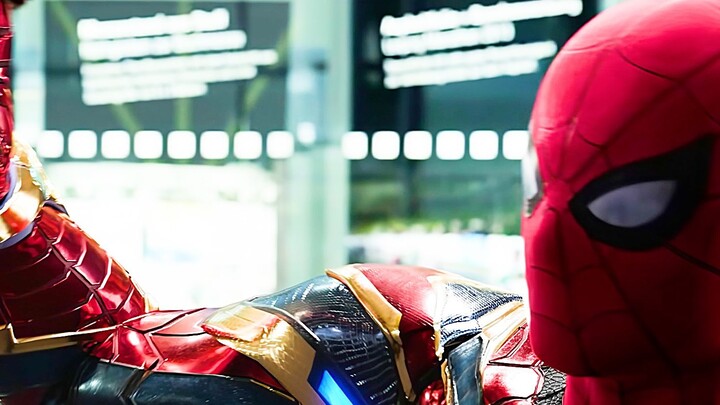 "ดูฉันจับใบมีดด้วยมือเปล่าสิ"