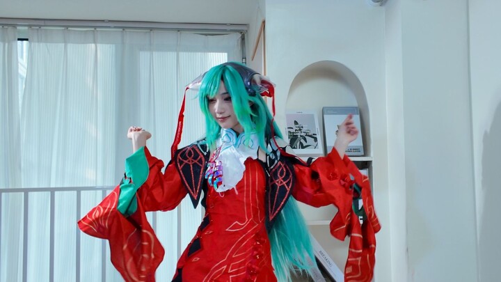 Nụ cười của Thiếu Tư Duyên vẫn đáng yêu nhất — mau biến hình, tràn đầy năng lượng để đi làm thôi!