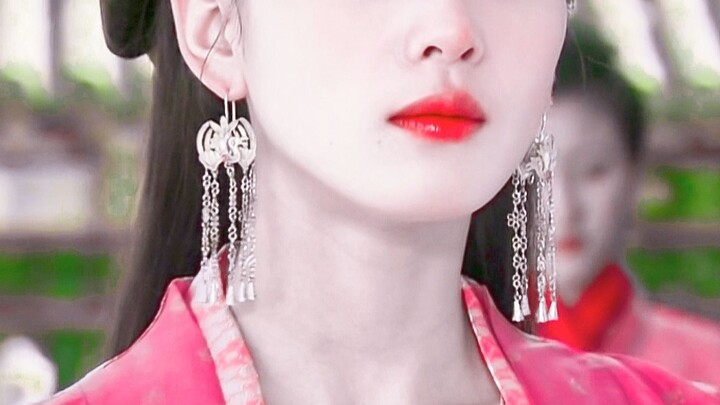 เมื่อก่อนเธอยังมีปานที่หว่างคิ้วเลย!!! ที่แท้เธอเลือกทิ้งบทนางเอกมาเล่นเป็นนางรอง เพราะชอบคาแรกเตอร์