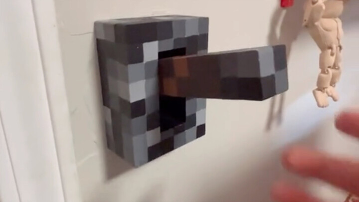 “艾特你有手的朋友用3D打印机给你做”