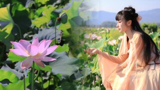 Classical dance "Branches and Flowers Covering the Clothes"