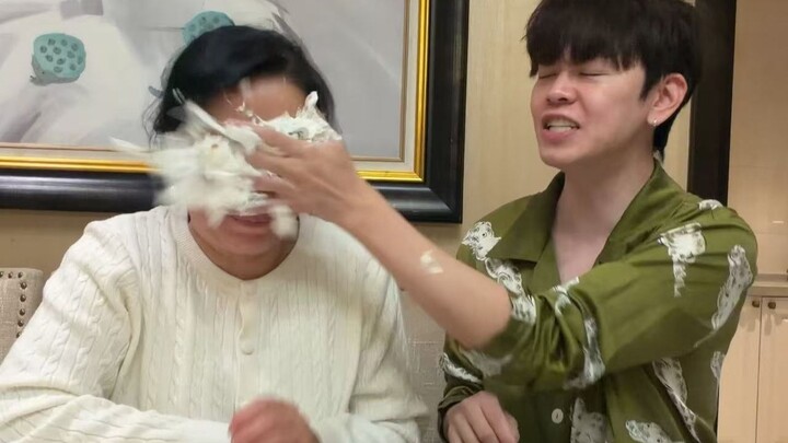 ให้คนที่กำลังหลับสนิทกินมะนาว