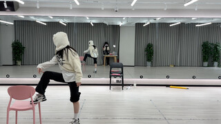 性缩力拉满版 Don’t touch 谁又爱了