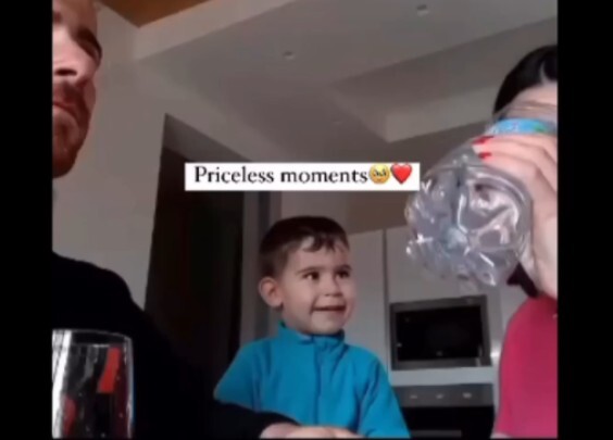 “小孩有什么烦恼呢”……