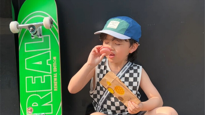 Vlog của cậu bé trượt ván
