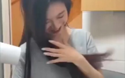 Pada saat itu, angin pun memiliki bentuk