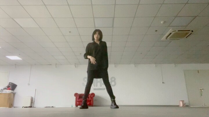 رقص مقلد لأغنية توتو "التعويذة" / 2PM "MAKE IT" / وانا ون "يومًا بعد يوم"