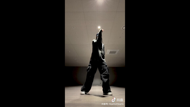 เต้นสุ่ม (รวม Kpop, เต้นจังหวะเร็ว, เพลงเดินขบวน) 10 นาที ไม่มีนับถอยหลัง