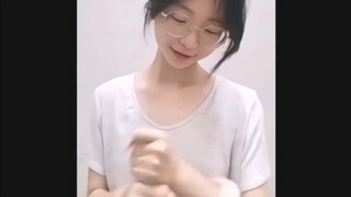 Adorable garlic-mashing dance