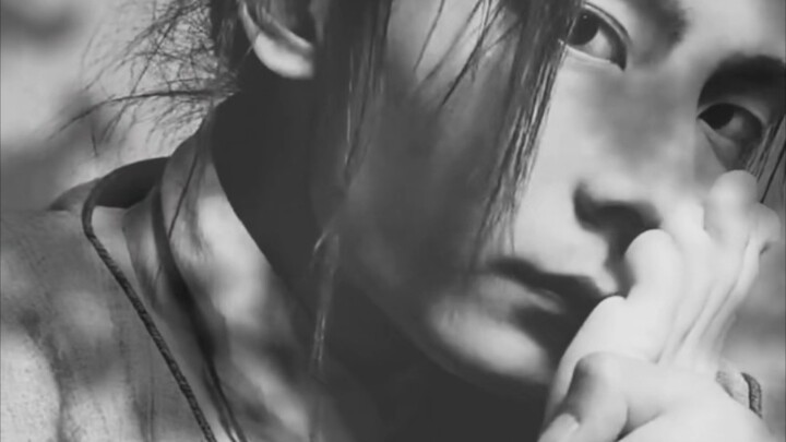 أنت بتشوف فيديوهات رائحة الأقدام كمان؟