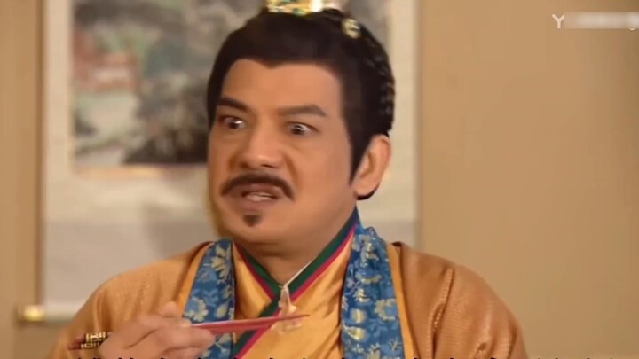 Why do they always wear couple outfits?!