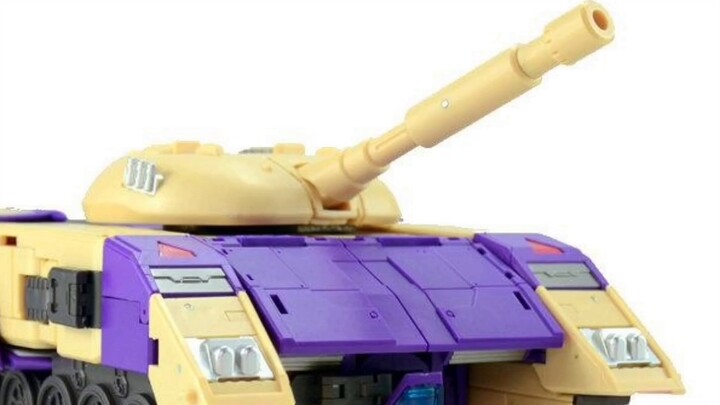 A large collection of Lightning! What toys are there for the Transformers Lightning?