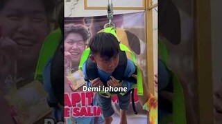 BOCIL NANGIS BAWA BAPAK MINTA IPHONE!! MAU MAIN CAPIT MANUSIA!!